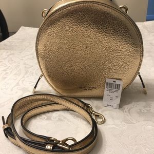 Henri Bendel gold purse
